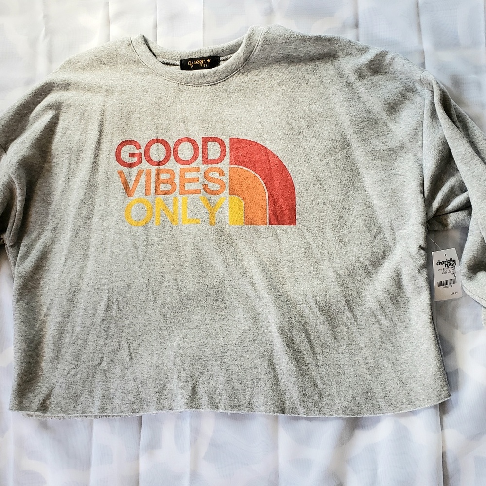 Good Vibes Only Cropped sweatshirt size M NWT